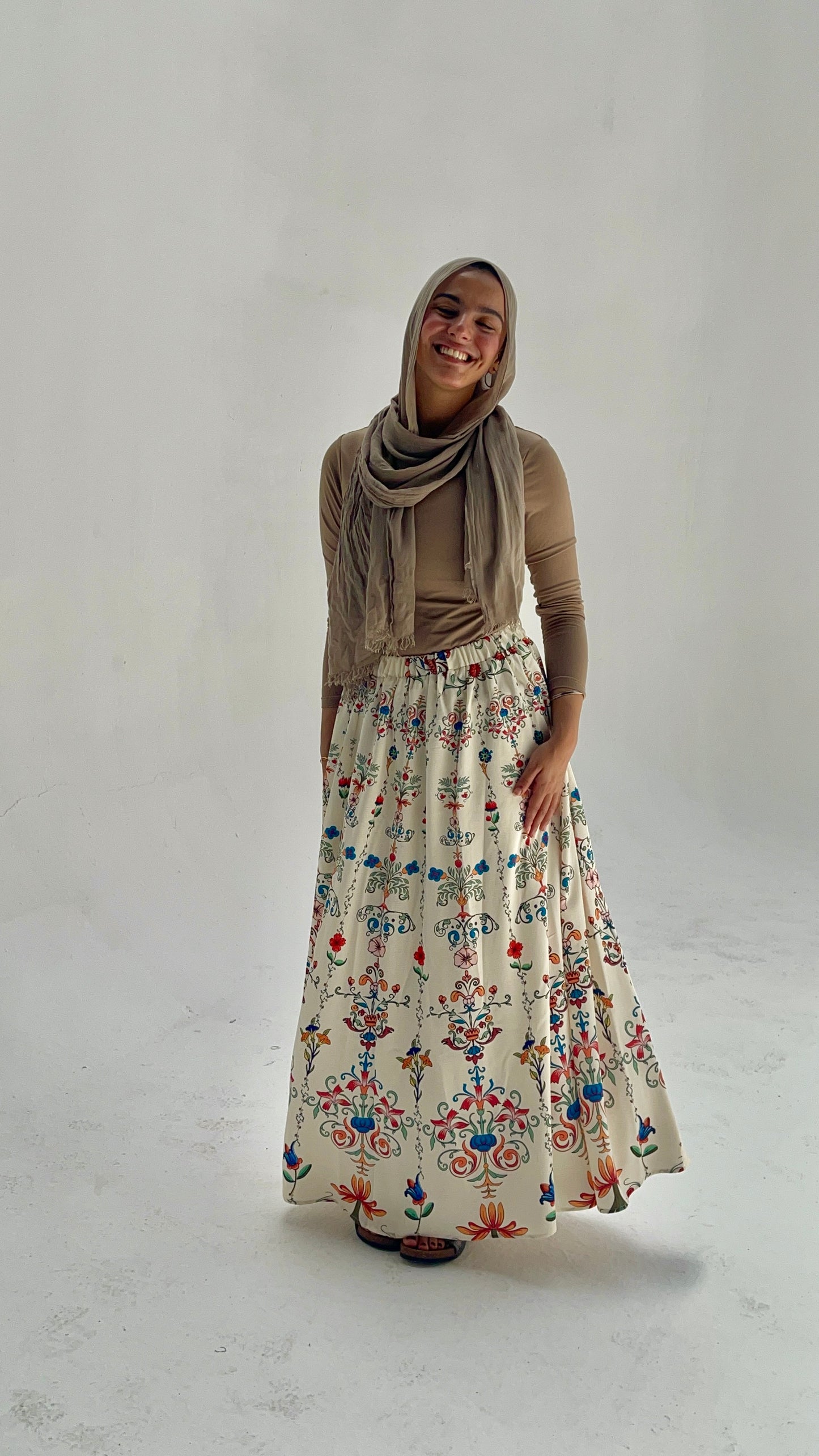 Arabesque skirt