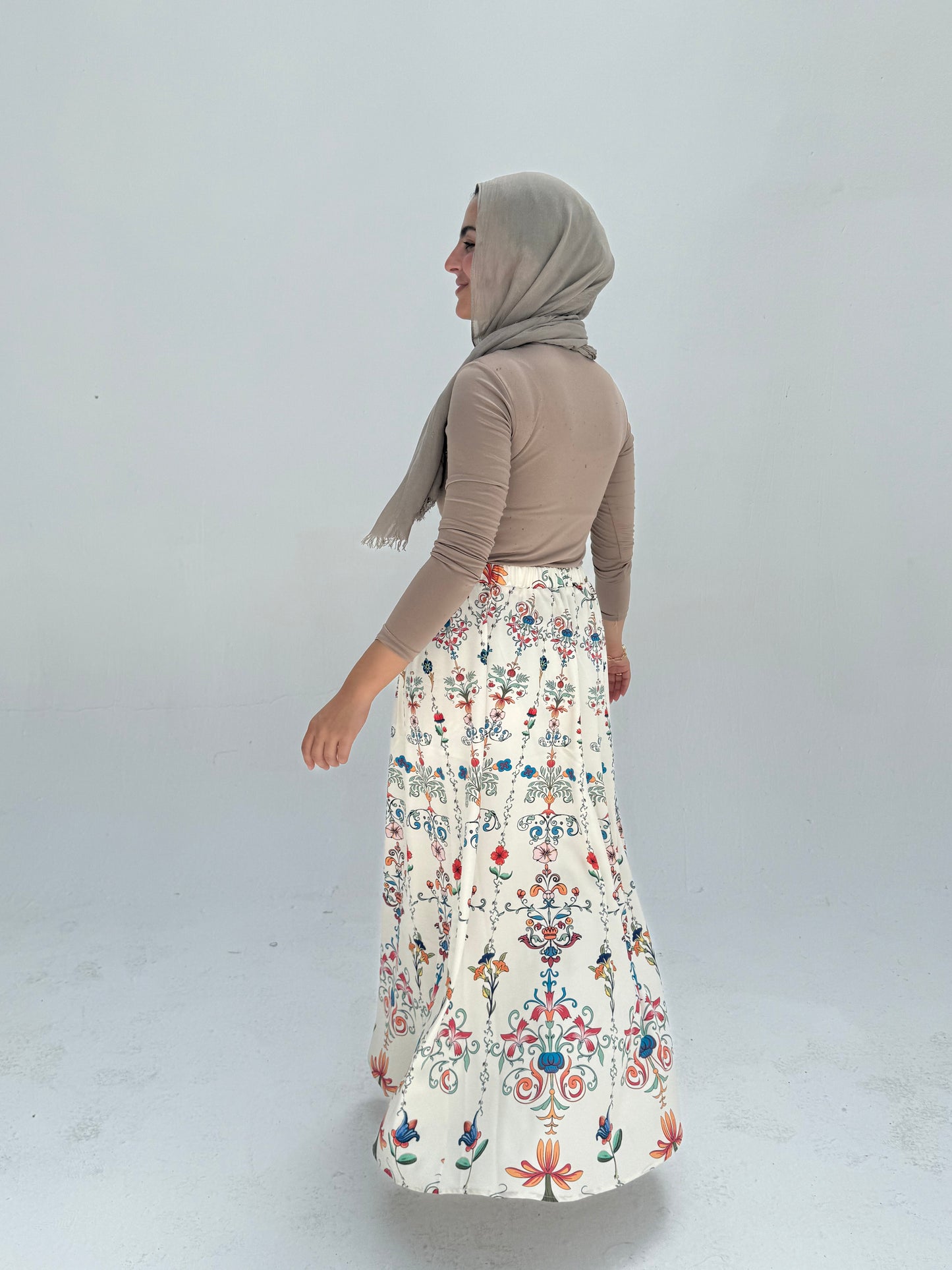 Arabesque skirt